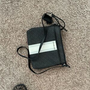 Michael Kors cross body